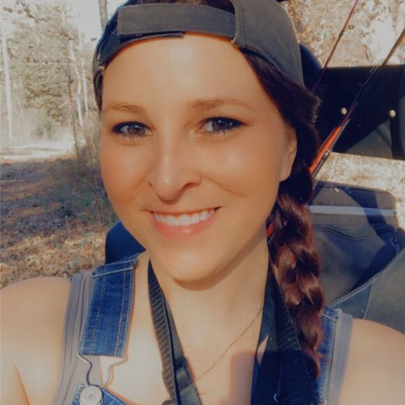 Meet your Posher, Lily - Picture 7 of 9